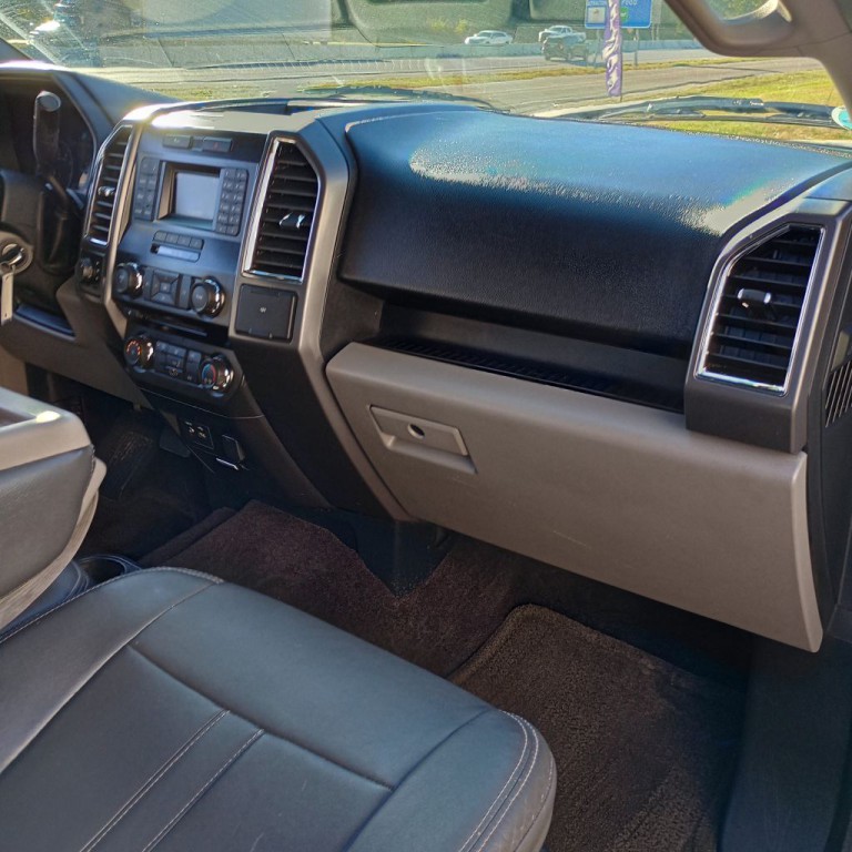 2015 Ford F-150 Image 22