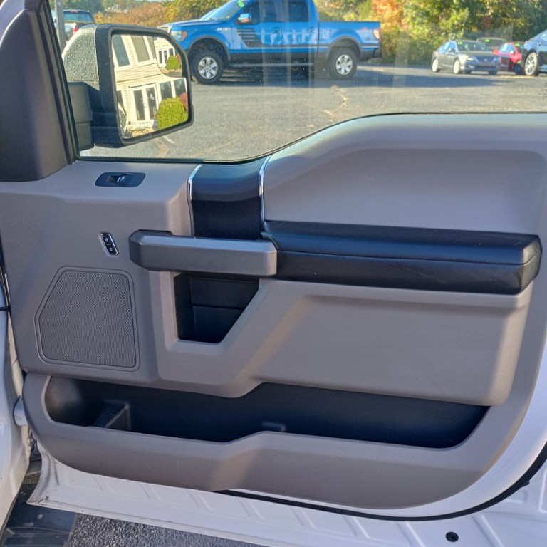 2015 Ford F-150 Image 23