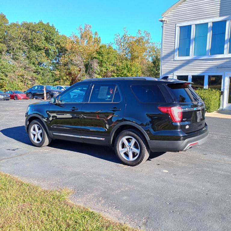 2016 Ford Explorer Image 3
