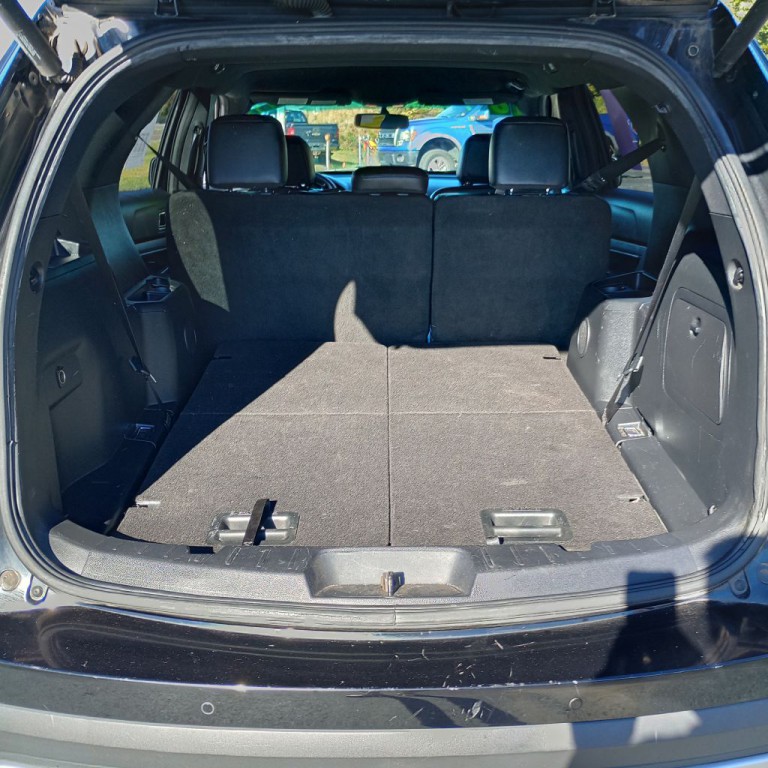 2016 Ford Explorer Image 19