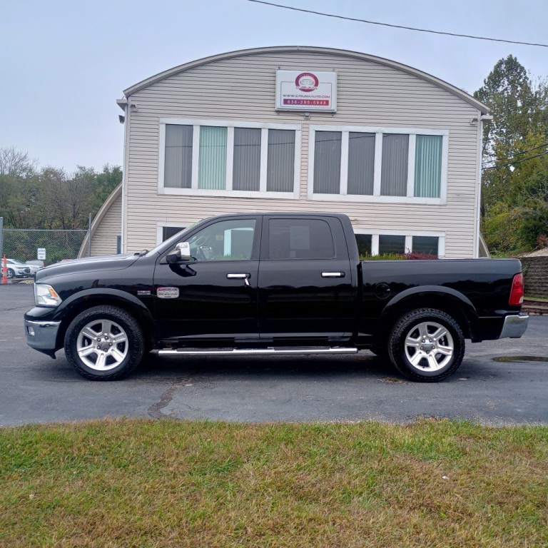 2012 Dodge Ram 1500 Image 2