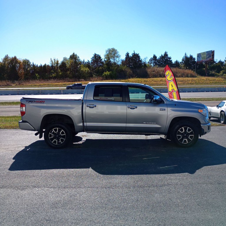 2015 Toyota Tundra Image 6