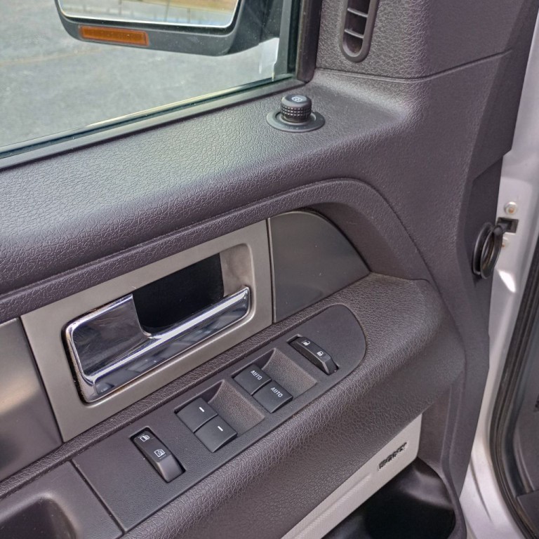 2013 Ford F-150 Image 12