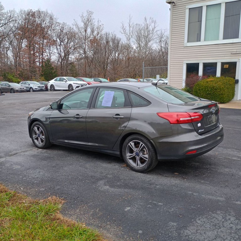 2017 Ford Focus Image 3