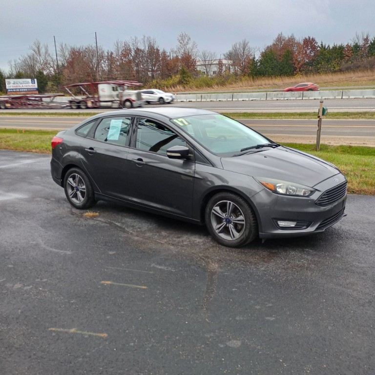 2017 Ford Focus Image 7