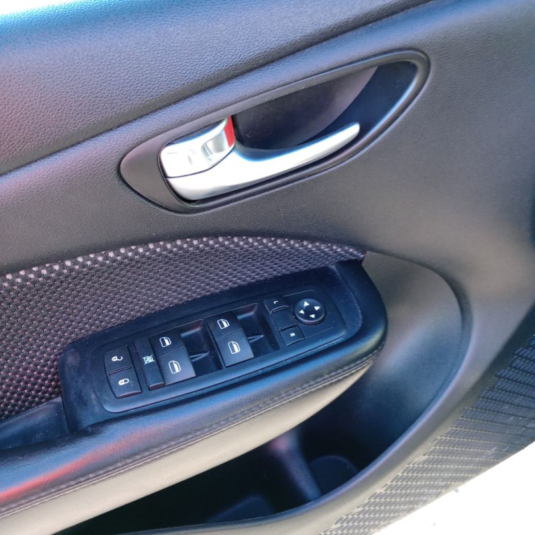 2015 Dodge Dart Image 12