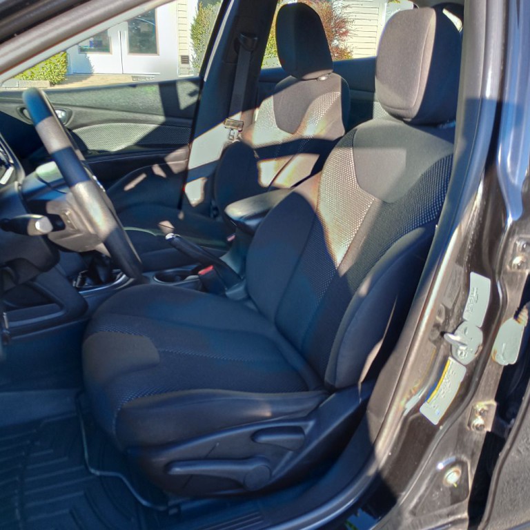 2015 Dodge Dart Image 14