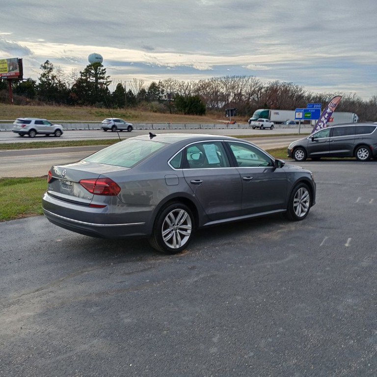 2018 Volkswagen Passat Image 5