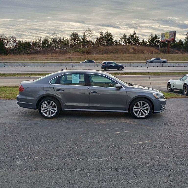 2018 Volkswagen Passat Image 6