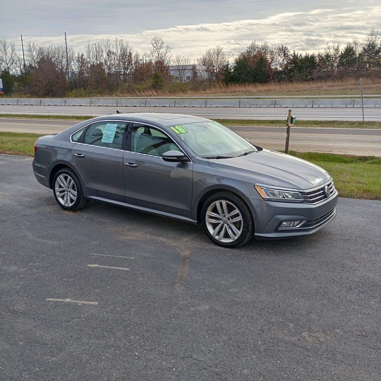 2018 Volkswagen Passat Image 7