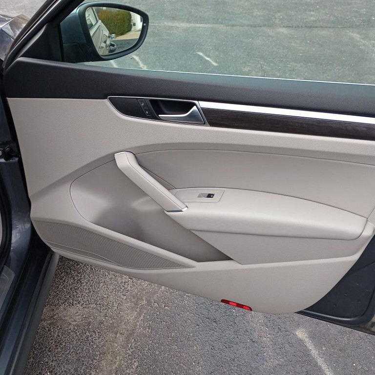 2018 Volkswagen Passat Image 22