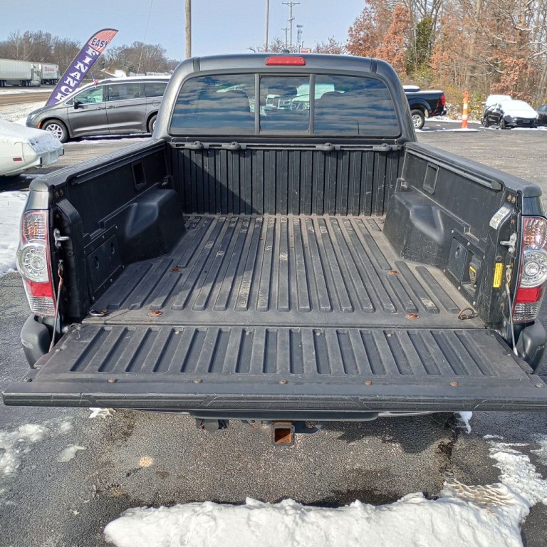 2010 Toyota Tacoma Image 18