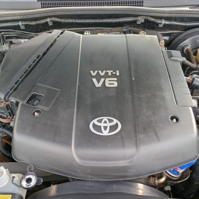 2010 Toyota Tacoma Image 25