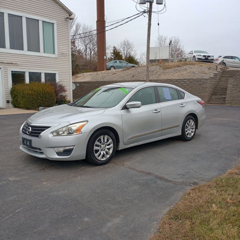 2014 Nissan Altima Image 1
