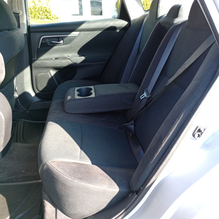 2014 Nissan Altima Image 16