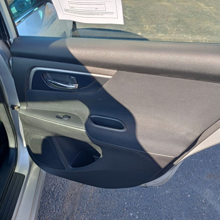 2014 Nissan Altima Image 18