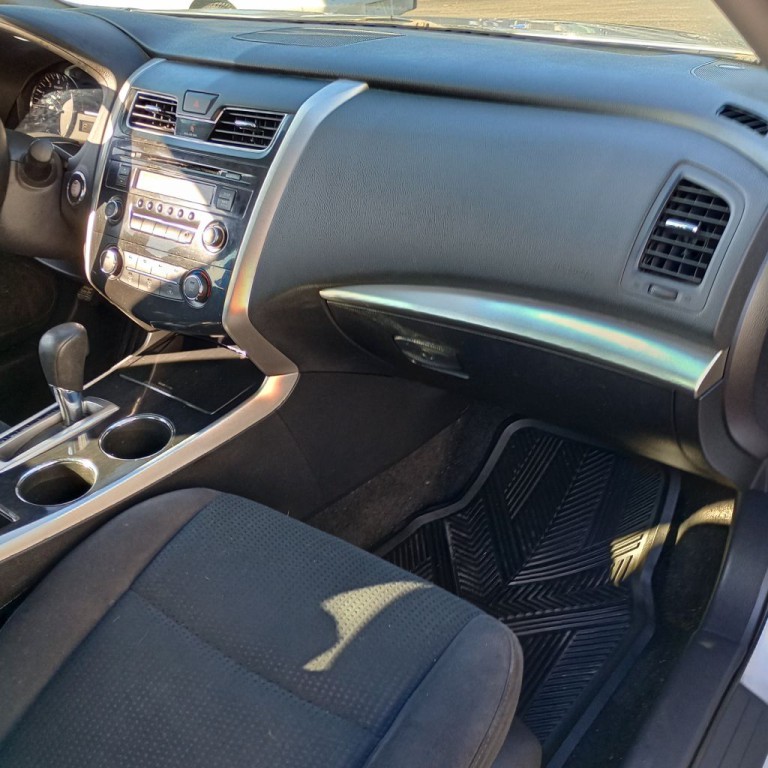 2014 Nissan Altima Image 20