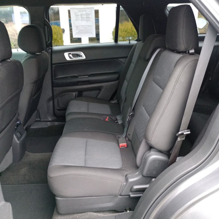 2013 Ford Explorer Image 16