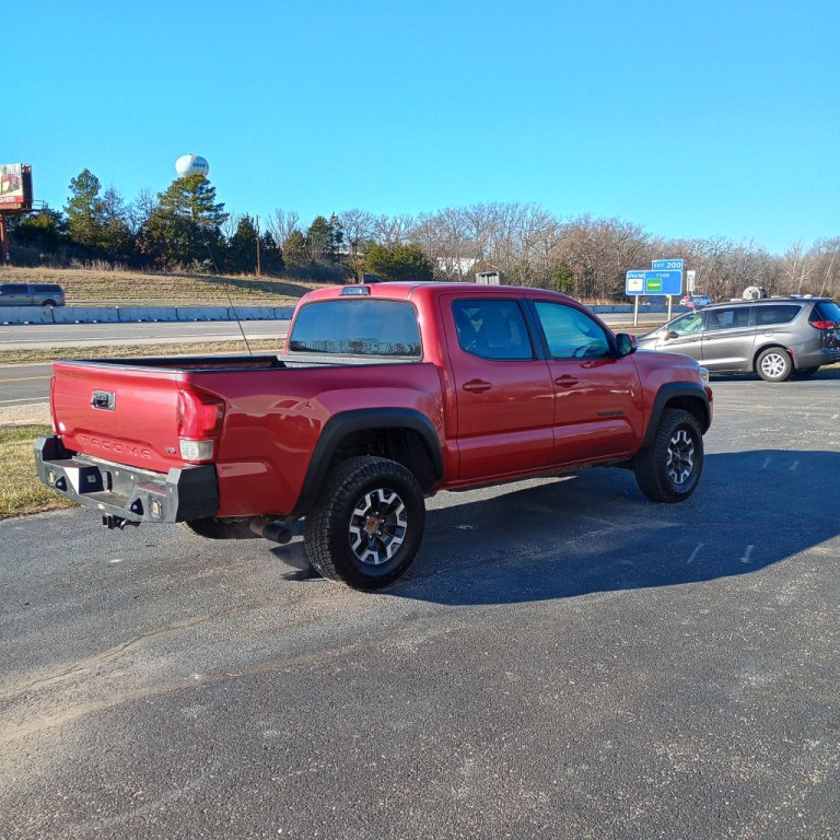 2019 Toyota Tacoma Image 5