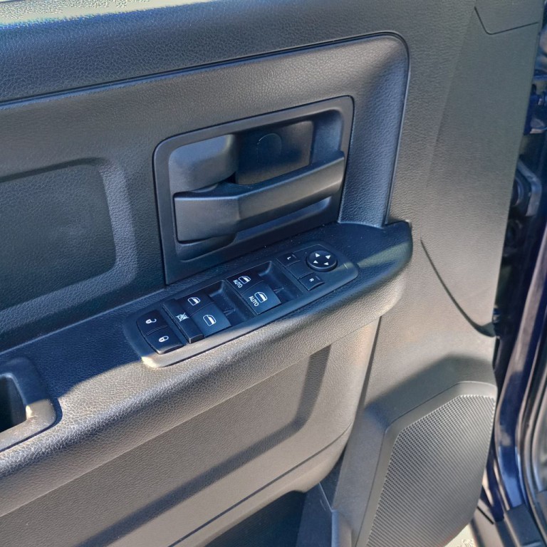 2018 RAM 1500 Image 12