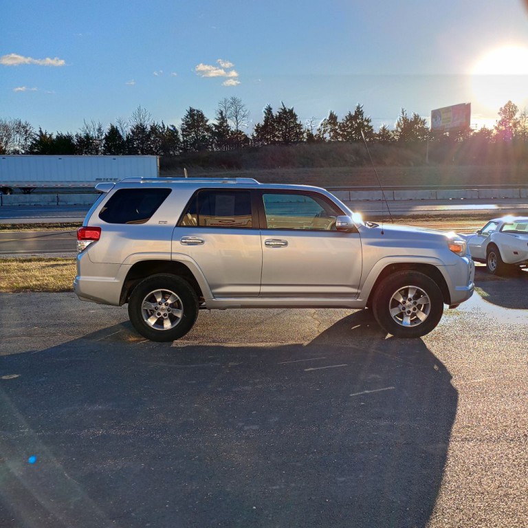 2011 Toyota 4Runner Image 6