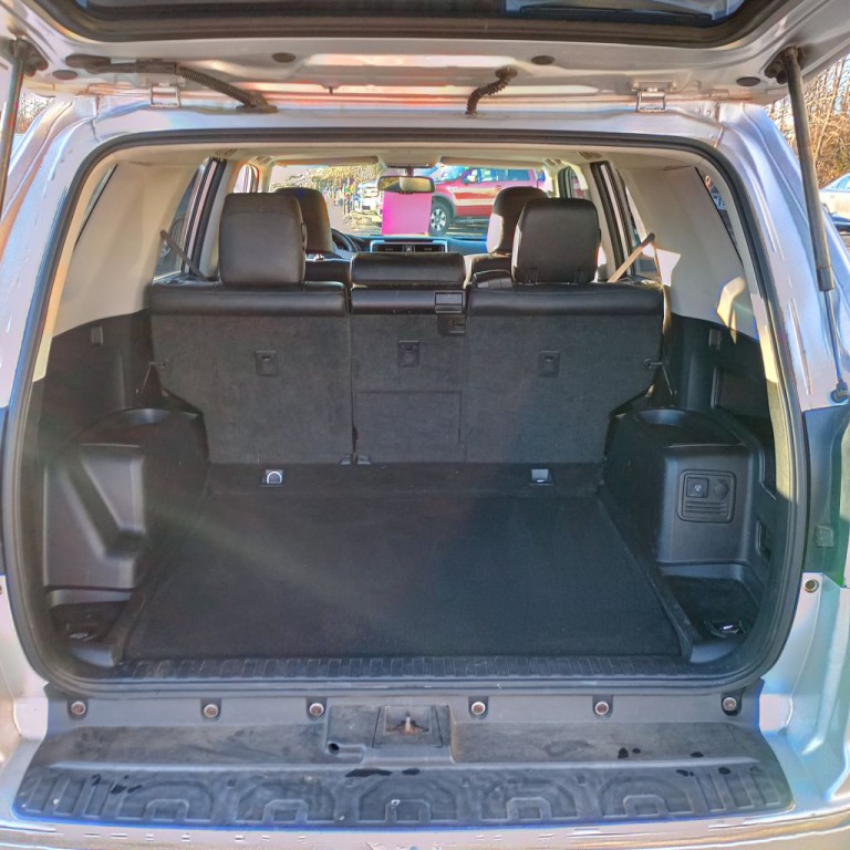 2011 Toyota 4Runner Image 20