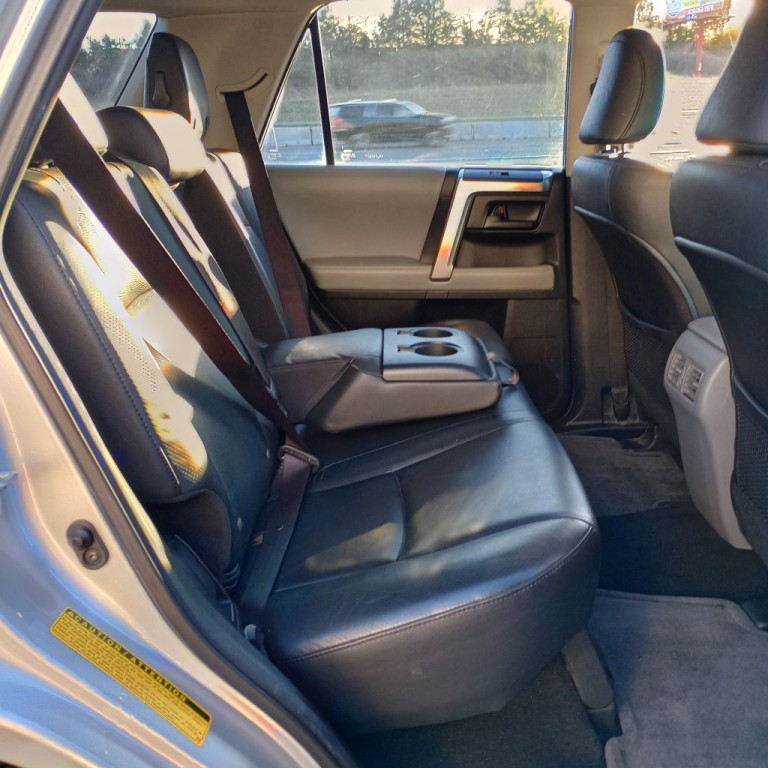 2011 Toyota 4Runner Image 22