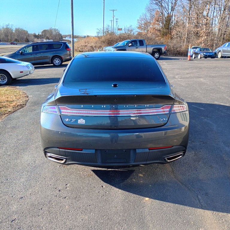 2016 Lincoln MKZ Image 4