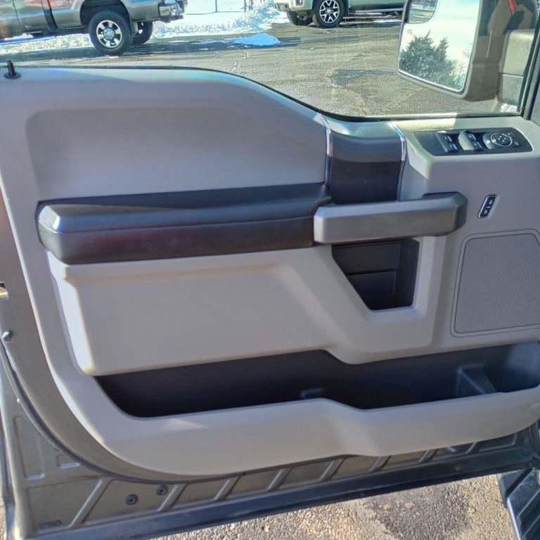 2017 Ford F-150 Image 11