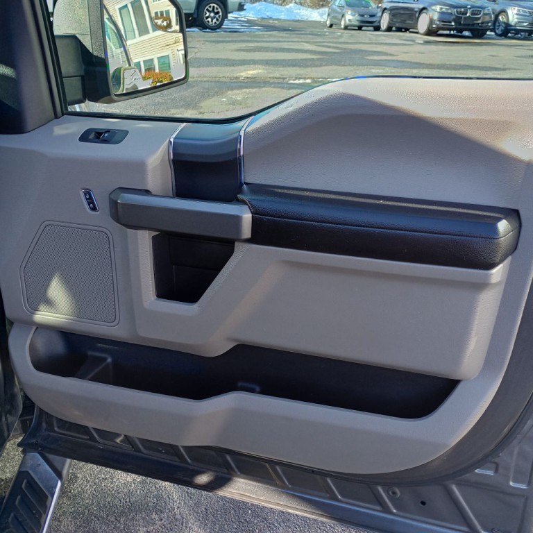 2017 Ford F-150 Image 22