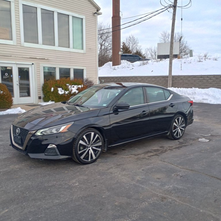 2020 Nissan Altima Image 1