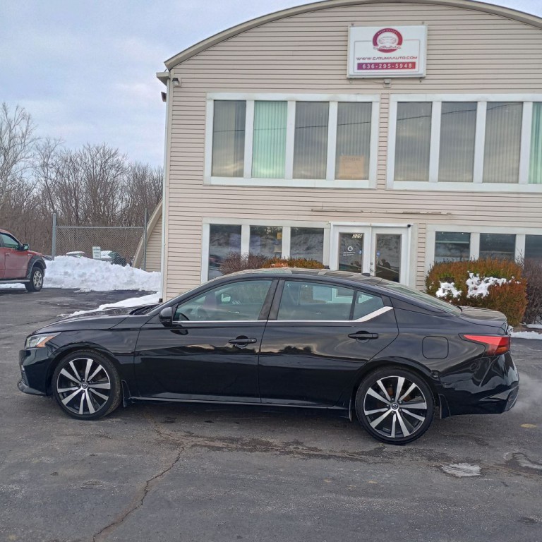 2020 Nissan Altima Image 2