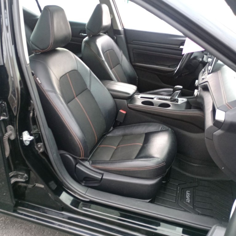 2020 Nissan Altima Image 23