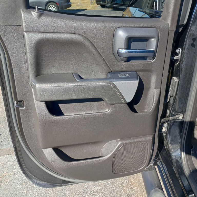 2018 Chevrolet Silverado 1500 Image 16