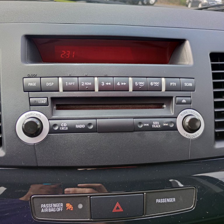 2012 Mitsubishi Lancer Image 13