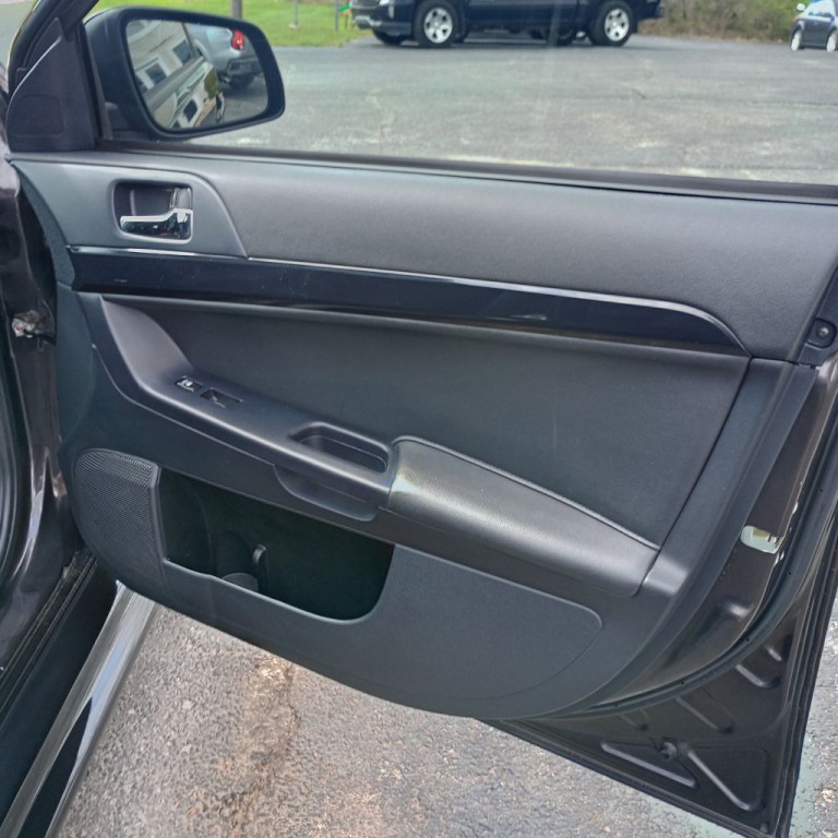 2012 Mitsubishi Lancer Image 22