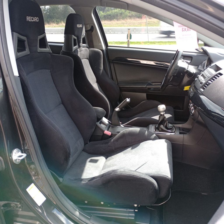 2012 Mitsubishi Lancer Image 23