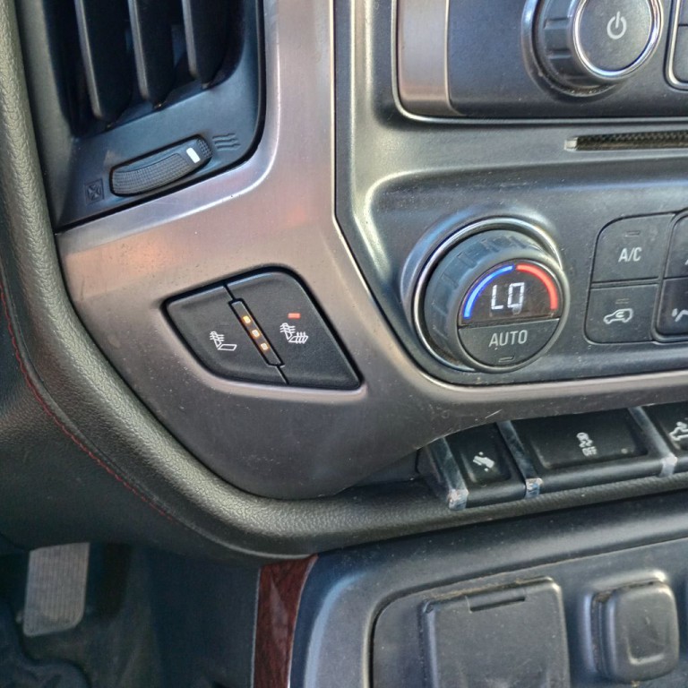 2015 GMC Sierra Image 14