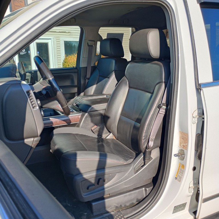 2015 GMC Sierra Image 15