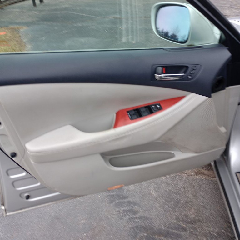 2007 Lexus ES Image 11