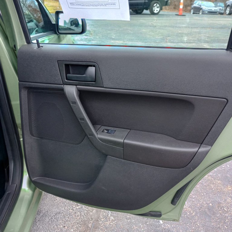 2008 Ford Focus Image 19