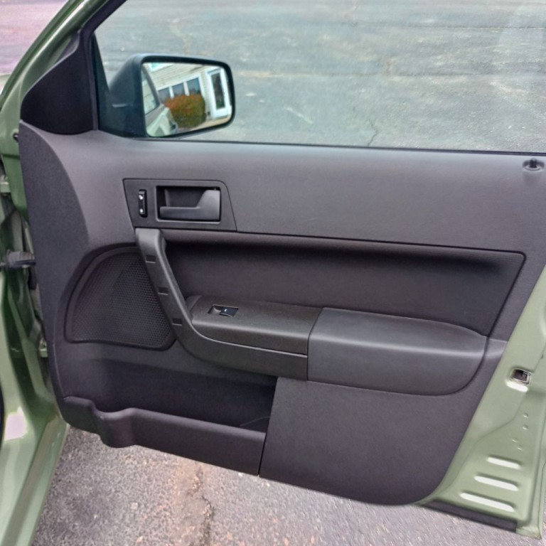 2008 Ford Focus Image 22