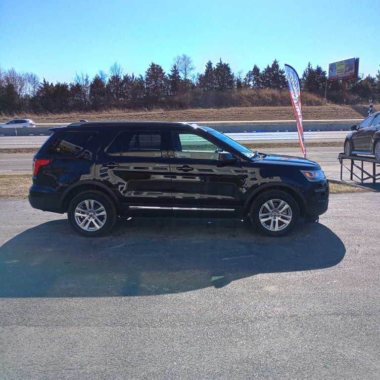 2019 Ford Explorer Image 6
