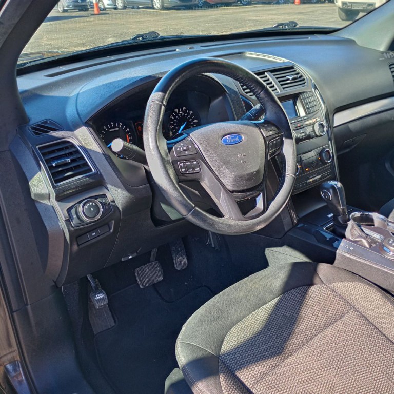 2019 Ford Explorer Image 9