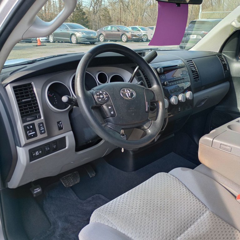 2012 Toyota Tundra Image 9