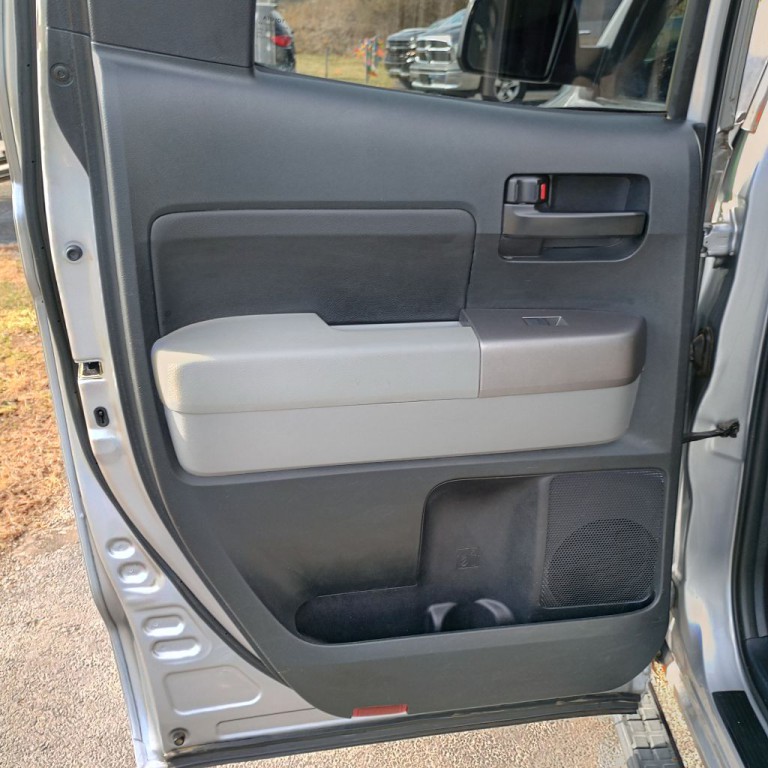 2012 Toyota Tundra Image 15