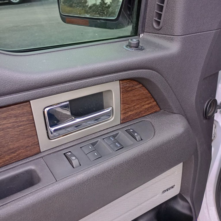 2013 Ford F-150 Image 12