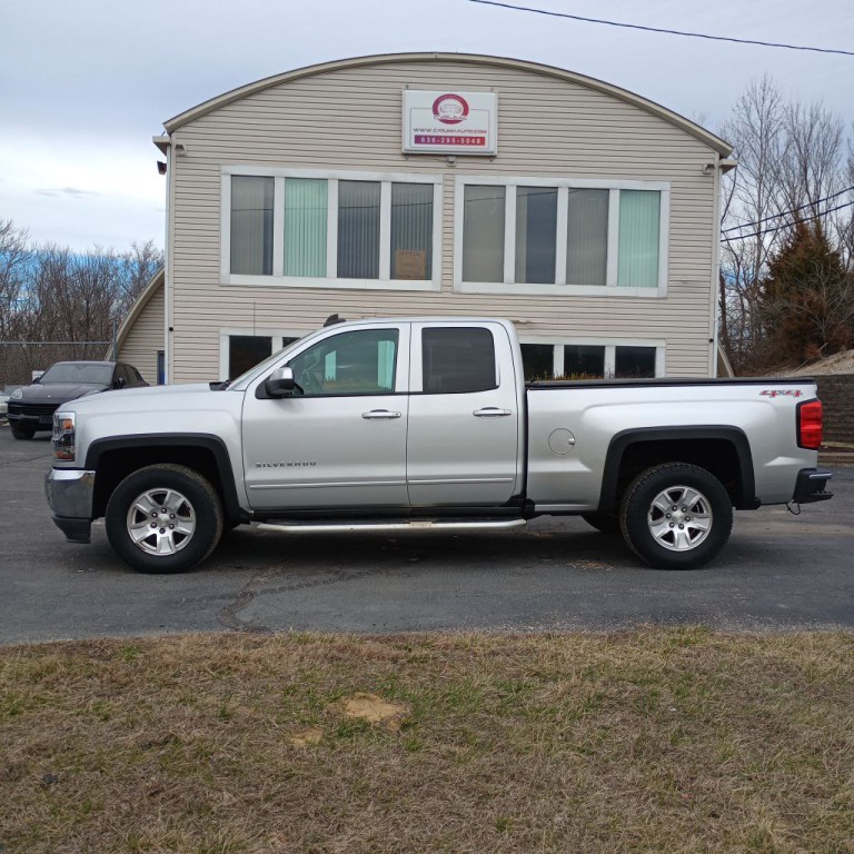 2016 Chevrolet Silverado 1500 Image 2