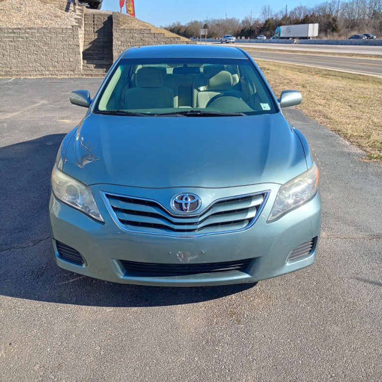 2010 Toyota Camry Image 8