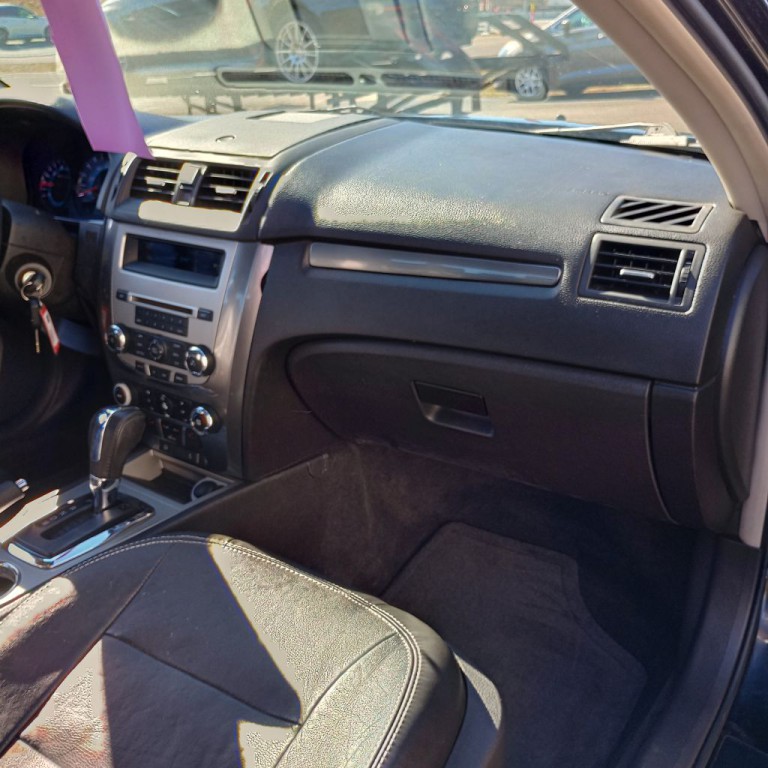 2011 Ford Fusion Image 21